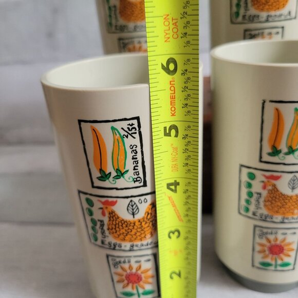 Set Of 6 Vintage Retro 1970s Plastic Tumblers With Farmhouse Design - Picture 6 of 7
